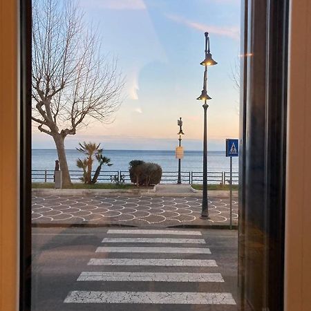 Una Finestra Sul Mare مايوري المظهر الخارجي الصورة